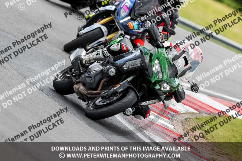 donington no limits trackday;donington park photographs;donington trackday photographs;no limits trackdays;peter wileman photography;trackday digital images;trackday photos
